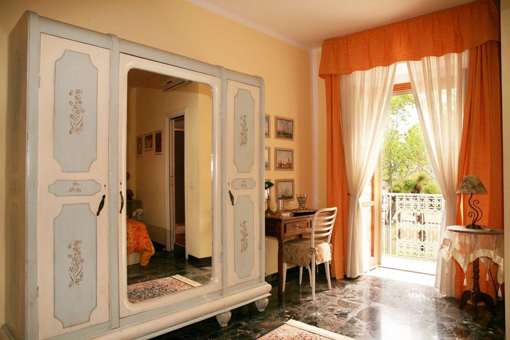 Bed and Breakfast Al Vecchio Pioppo Praia a Mare Zewnętrze zdjęcie